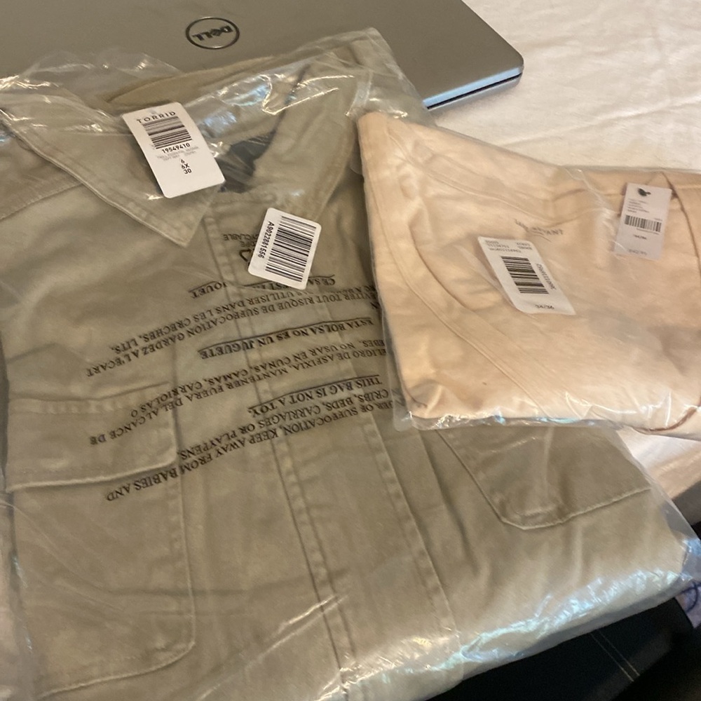 NWT two piece lot!  Twill Essentials Anorak Jacket Plus Size 30 Tan and SS tee.